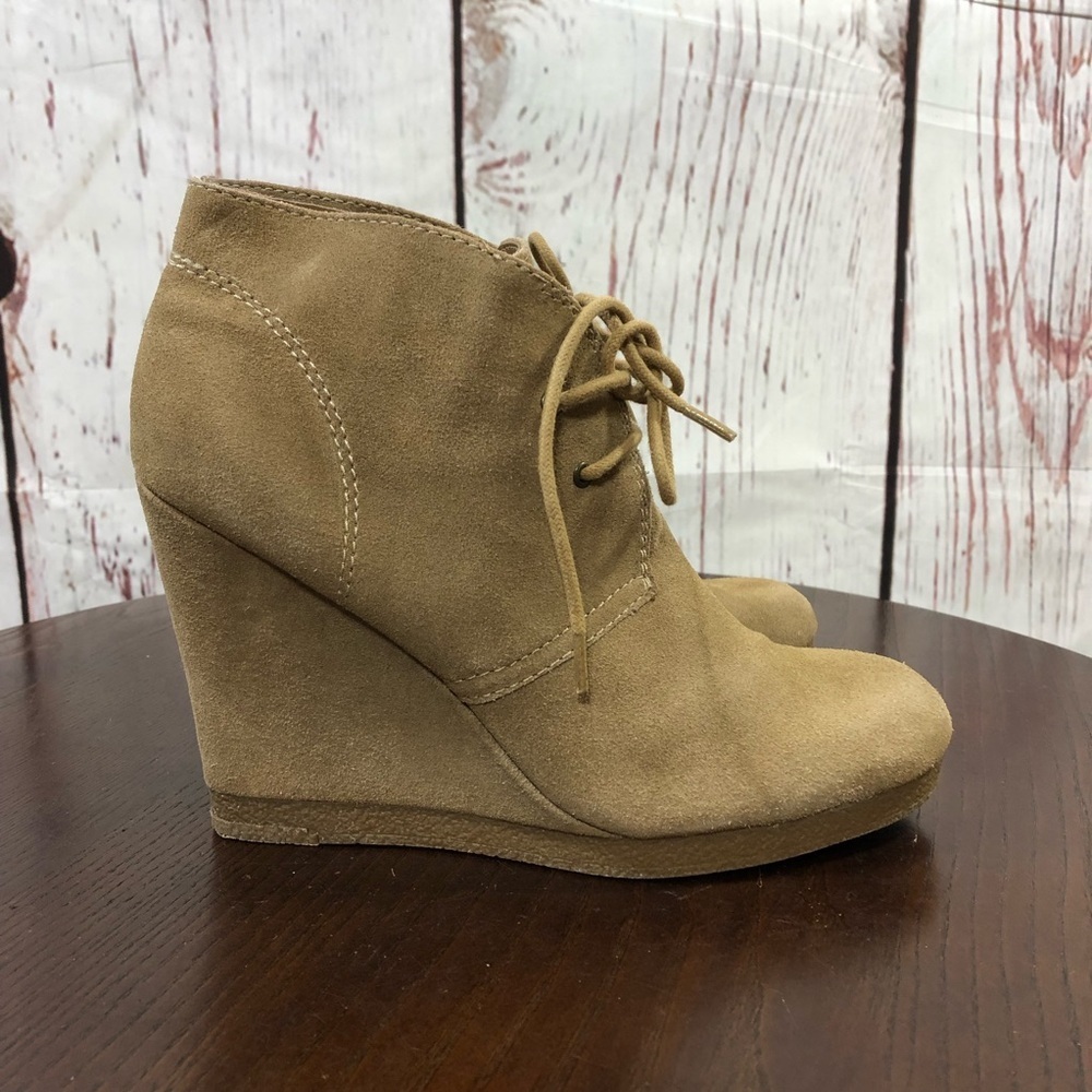 NINE WEST Vintage Collection Suede Lace-Up Wedge Booties in Tan Women’s 8